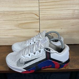 Nike Metcon 6 Veterans Day White Red Blue Black Mens Size 8 Training DJ3019-106